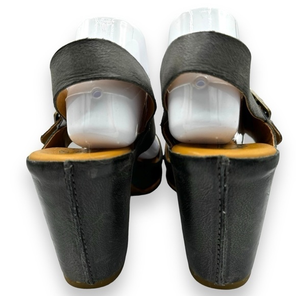 Kork-Ease San Carlos Distressed Slingback Platform Sandals, Dark Grey, Size 11 - Picture 12 of 15